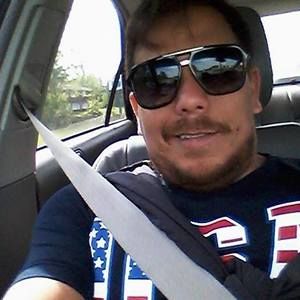 Meet your Posher, Manolo